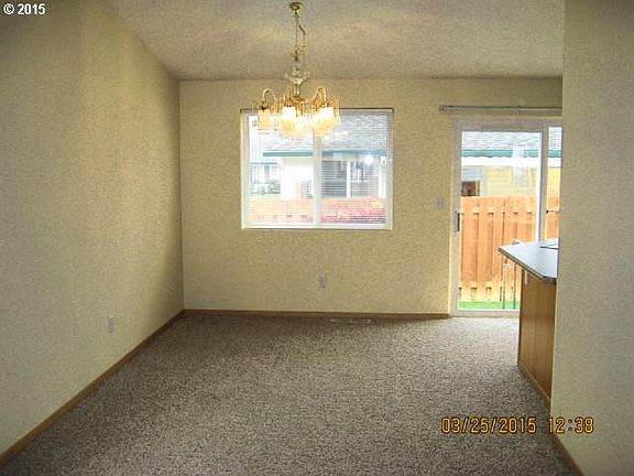 4th image of 7303 NE 43rd Way