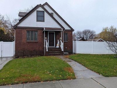 56-30 186th Street, Fresh Meadows, NY, 11365