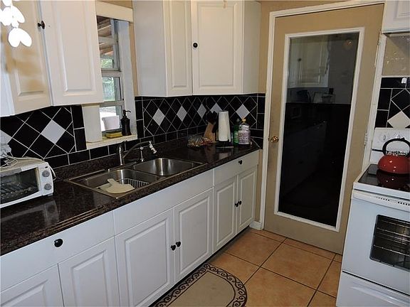 4th image of 5104 Liming Ave