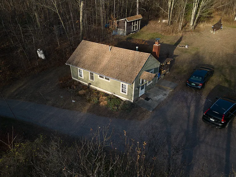 481 Sand Rd — Photo 14