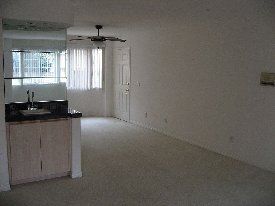 1st image of 821 N Garfield Ave APT 5