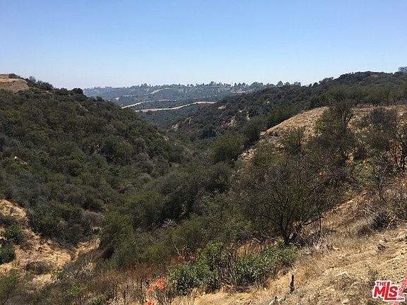 2nd image of 2789 Claray Dr