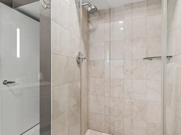 225 S 18th St #714 — Photo 15