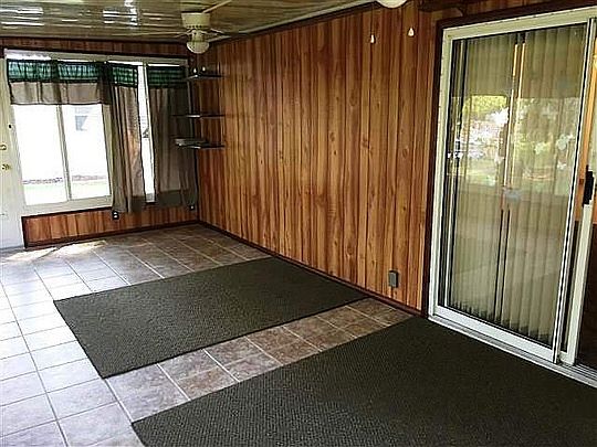 4th image of 43 Red Fox Ln