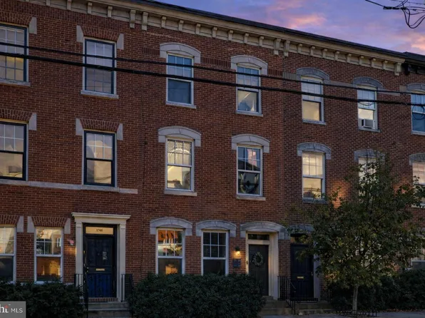 1312 Bainbridge St, Philadelphia, PA 19147