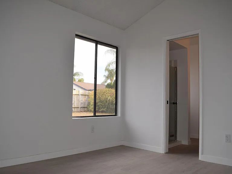 3804 April St — Photo 17