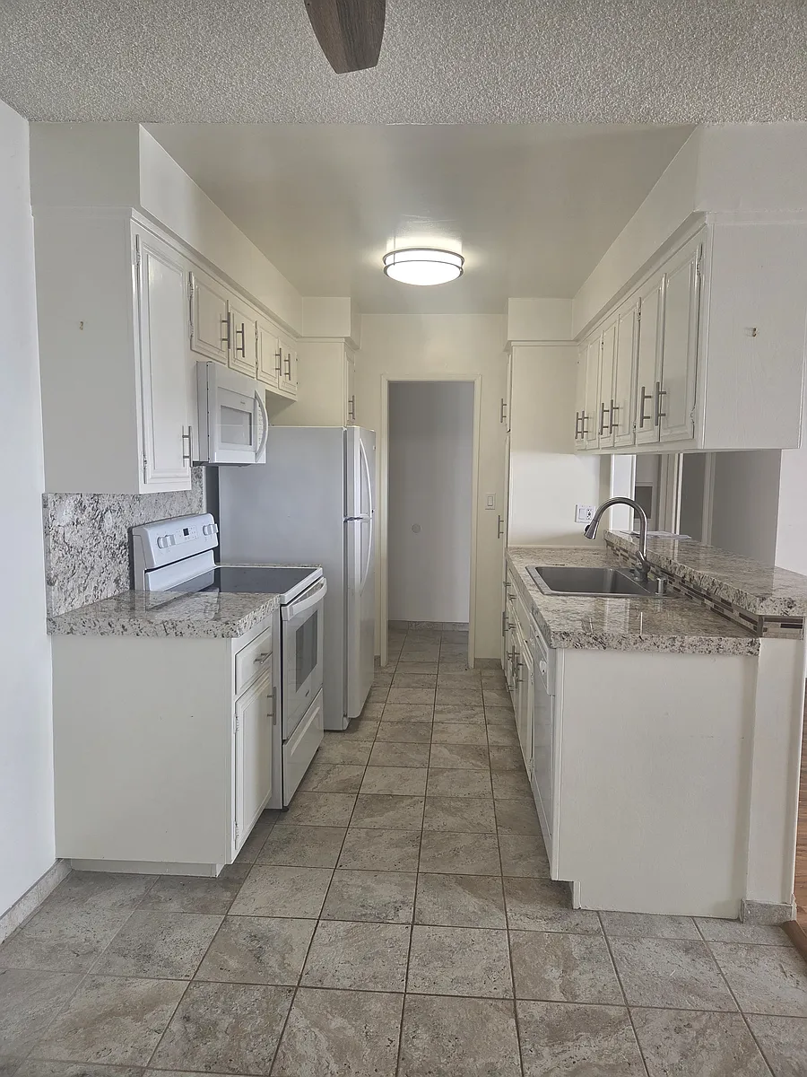 Photo 2 of 7 - 12776 Caswell Ave #203 - Los Angeles, CA Building Photo - 12776 Caswell Ave #203