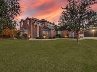 2016 Meadow Springs Dr, Haslet, TX 76052