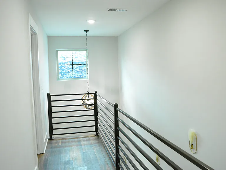Shelborne Dr — Photo 15