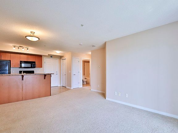 5th image of 6925 199th St NW #213