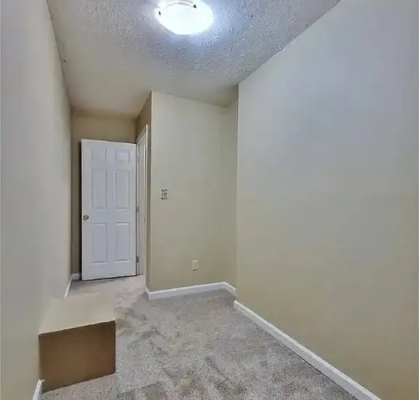 5532 Robmont Dr — Photo 33