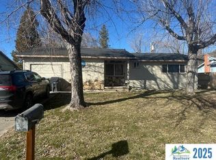 525 Wildwood Way, Susanville, CA 96130
