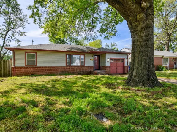 1418 E 52nd St, Tulsa, OK 74105