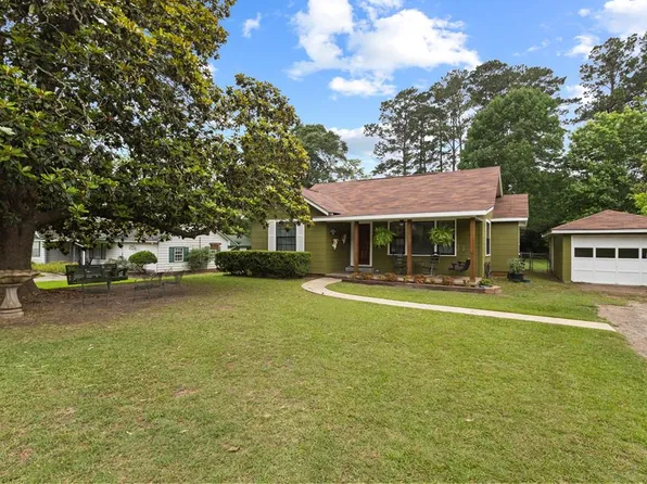 304 Kelley Blvd, Woodville, TX 75979