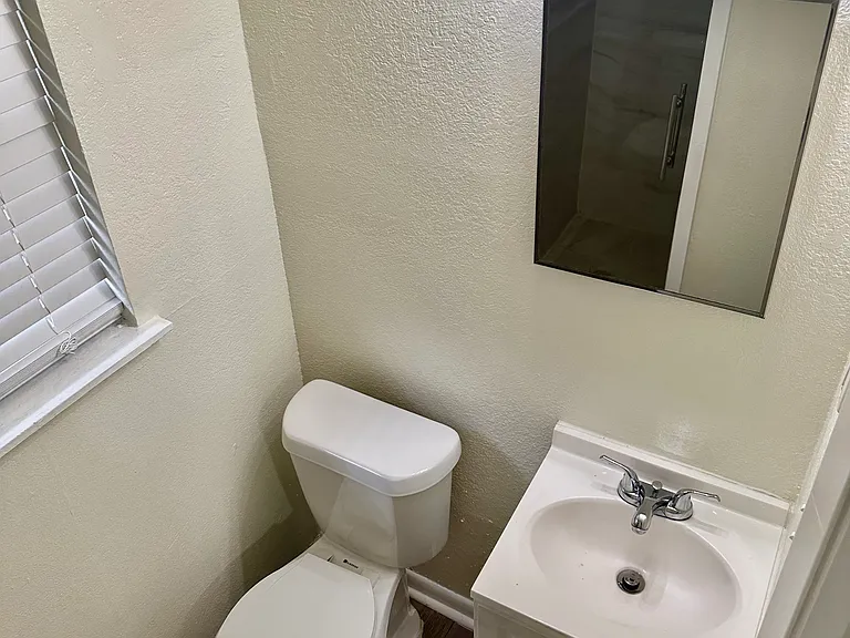 5557 Patton Dr — Photo 12