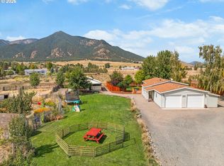 44214 Fuzzy Mullien Rd, Baker City, OR 97814
