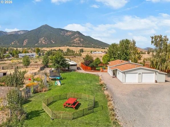 44214 Fuzzy Mullien Rd, Baker City, OR 97814