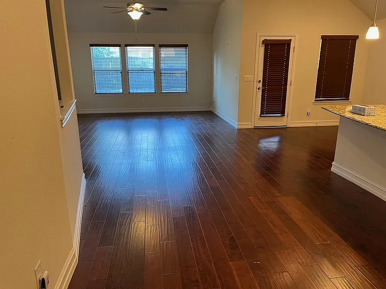 2333 Leeward Pl — Photo 19