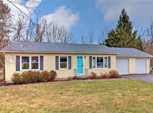231 Farmer Bush Rd, Stroudsburg, PA 18360