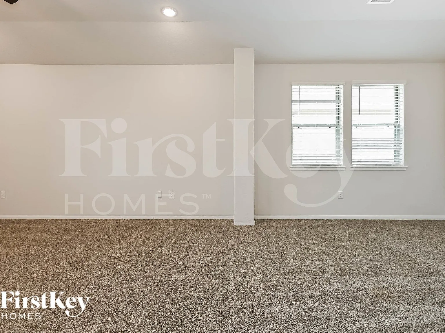 3 bed, 2.0 bath, 1651 sqft, $2,010 — Photo 2
