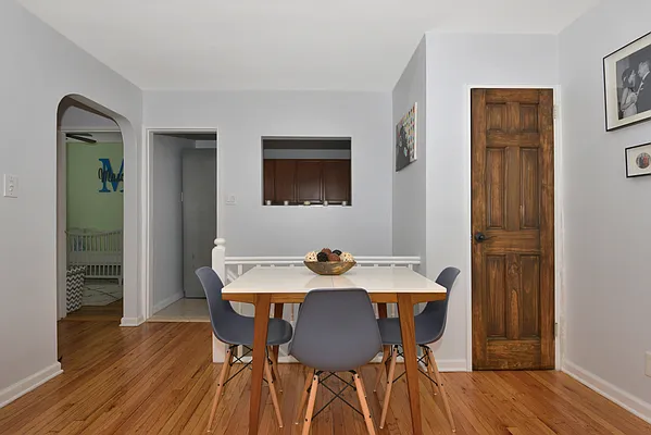 Sold by Keller Williams Realty Landmark | media 15