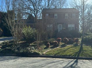 106 Stafford Oak Rd, Jamestown, NC 27282