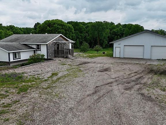 2nd image of 35715 260th Ave