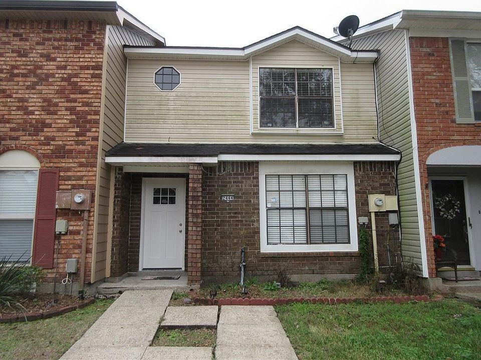 1st image of 2444 Oxford Pl