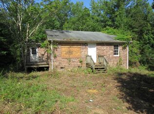 279 Pay Way Dr, Buffalo Jct, VA 24529