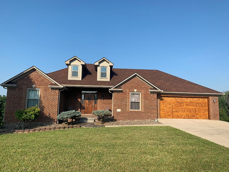 1st image of 632 Autumn Wood Dr