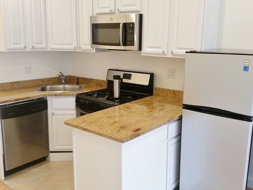 1st image of 124 W 139th St #Zfl5