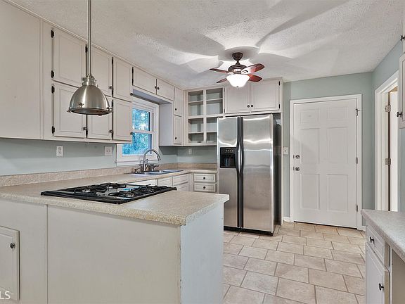 4th image of 130 Braswell Ln