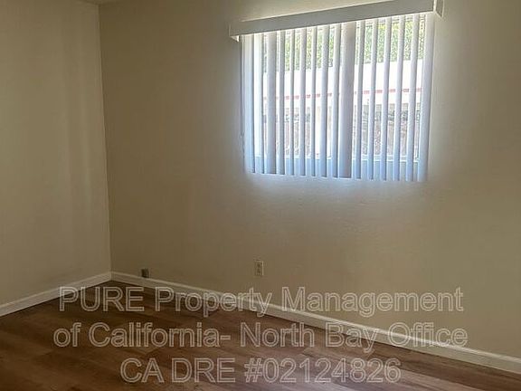 5th image of 308 Cooper Ln Unit 9