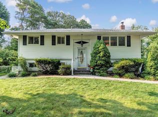 449 Ralph Ave, Central Islip, NY 11722