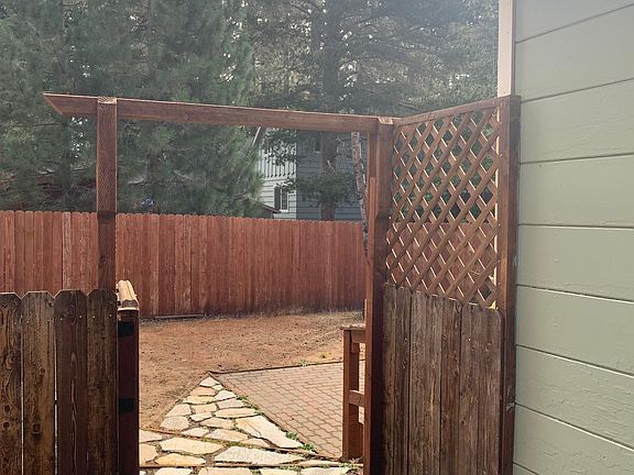 2nd image of 1187 Carson Ave Unit 2