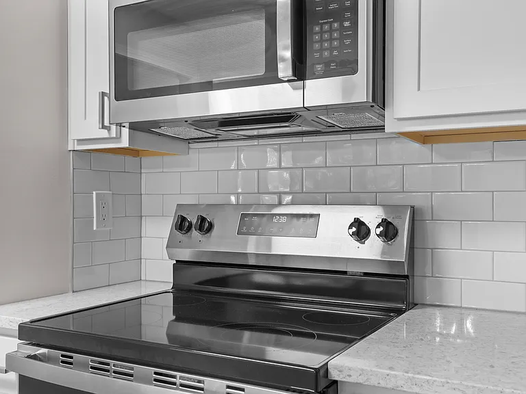 8577 Kennedy Cir #M7 — Photo 17