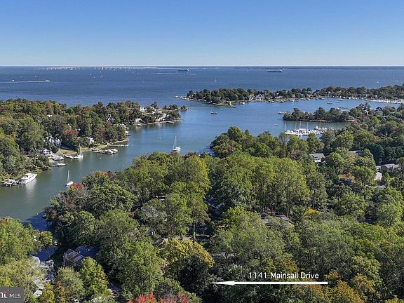 2nd image of 1141 Mainsail Dr
