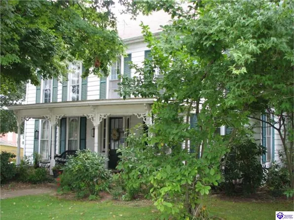 210 S Lincoln Blvd, Hodgenville, KY 42748