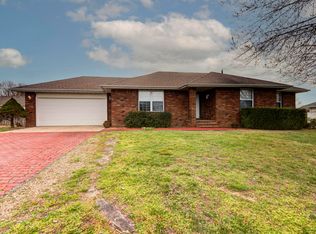 560 South Avenue, Sparta, MO 65753