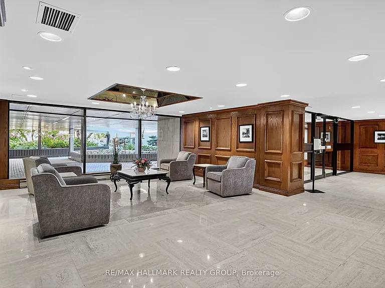 530 Laurier Ave W #1907 — Photo 4