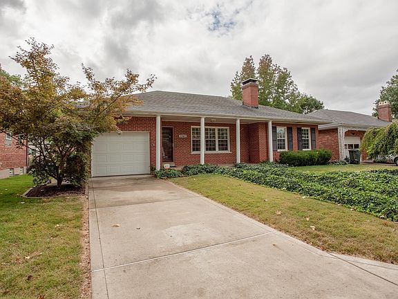3rd image of 5942 Bishops Pl