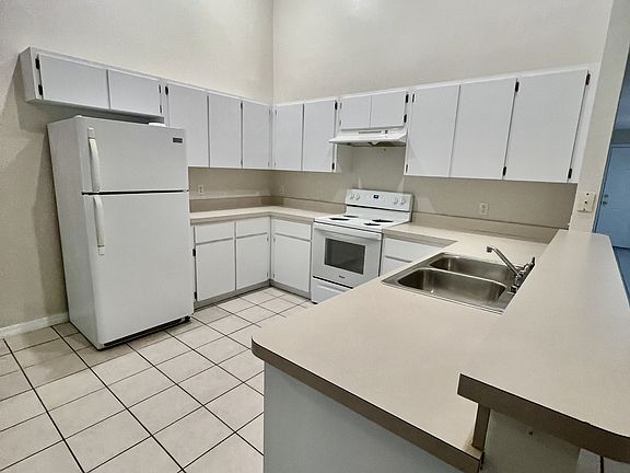 4th image of 37225 Grassy Hill Ln #1