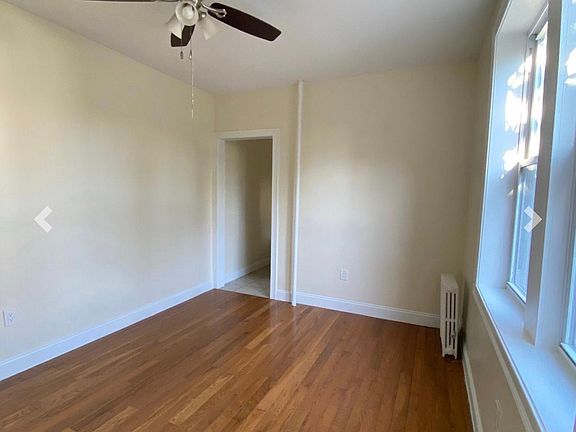 5th image of 401 6th St APT 5