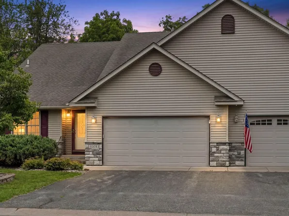 30981 Lyman Ct, Lindstrom, MN 55045