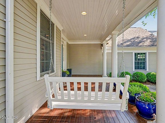 4th image of 4 Sickle Bar Ln