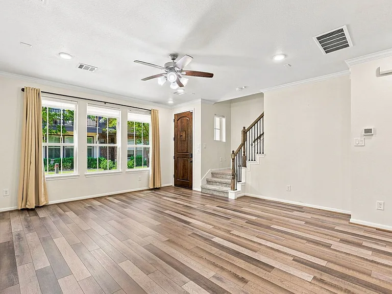 9460 Caddo Ridge Ln — Photo 8