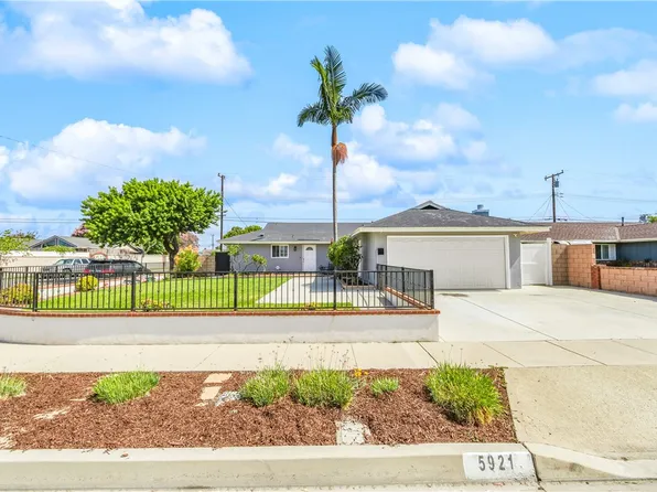5921 Chinook Dr, Huntington Beach, CA 92647