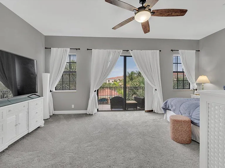 502 Del Sol Cir — Photo 48