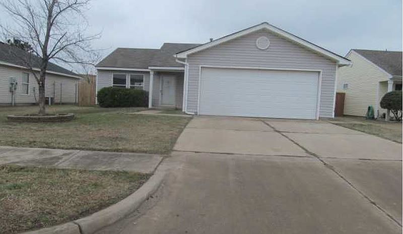 1st image of 1805 Eagle Dr