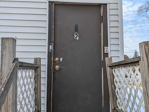 5th image of 1926 N Mason St #2